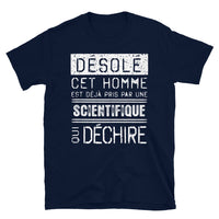 Thumbnail for T-shirt humour noir dos - Désolé ce mec est pris par une fille qui déchire