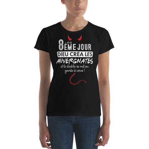 Auvergnates & le Diable T-shirt à Manches Courtes pour Femmes - Ici & Là - T-shirts & Souvenirs de chez toi