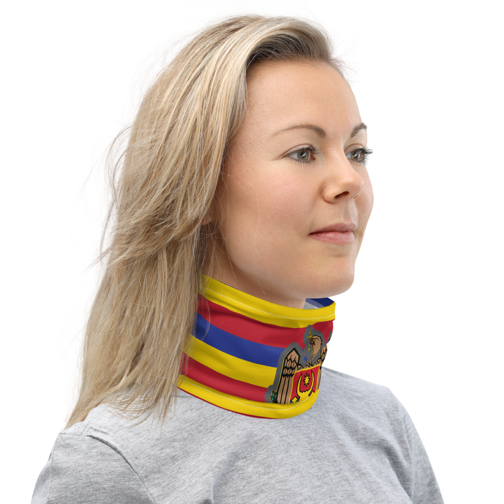 Masque cache cou Moldavie - pratique et élégant pour tous les jours