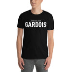 Je m'en cague je suis Gardois - T-shirt standard - Ici & Là - T-shirts & Souvenirs de chez toi