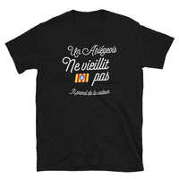 Thumbnail for un Ariégeois ne vieillit pas - T-shirt standard - Ici & Là - T-shirts & Souvenirs de chez toi