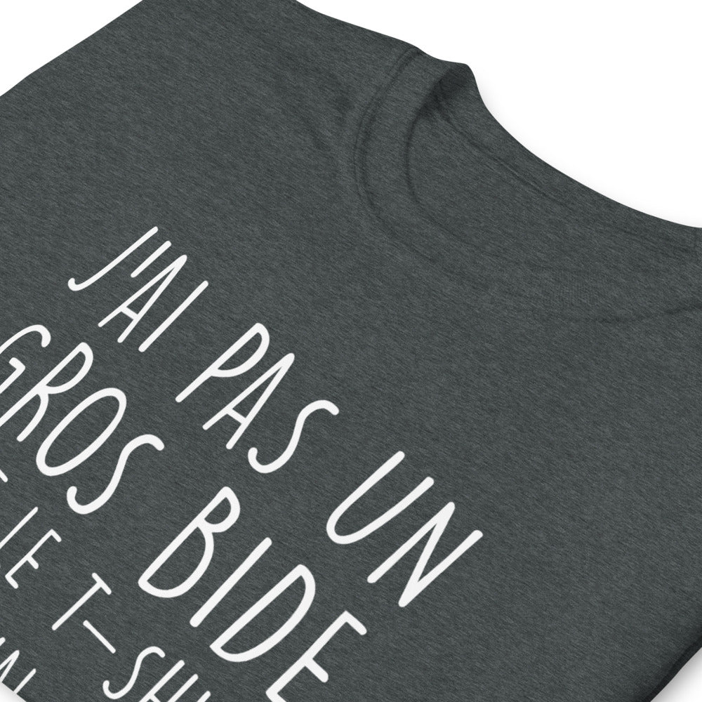 T-shirt cadeau pour homme mûr j'ai pas un gros bide c'est le T-shirt qui est mal foutu