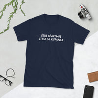 Thumbnail for T-shirt Béarn bleu marine - Être Béarnais c'est la kiffance
