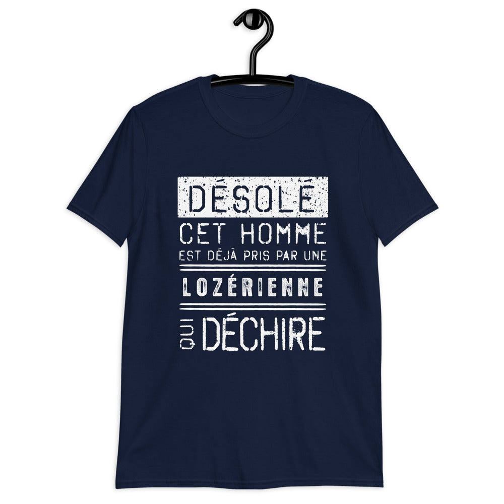 Désolé cet homme est pris par une Lozérienne - T-shirt standard