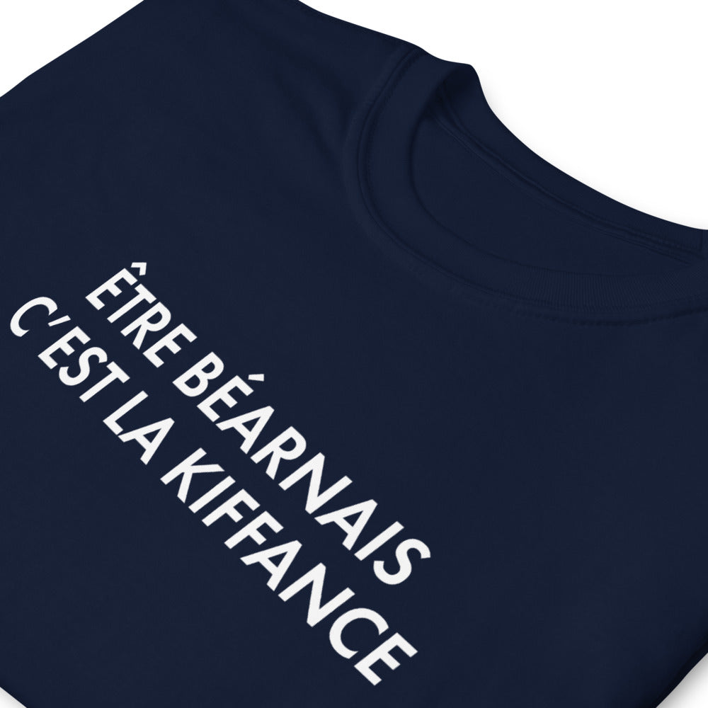 Aus Béarn zu kommen ist toll – Standard-T-Shirt