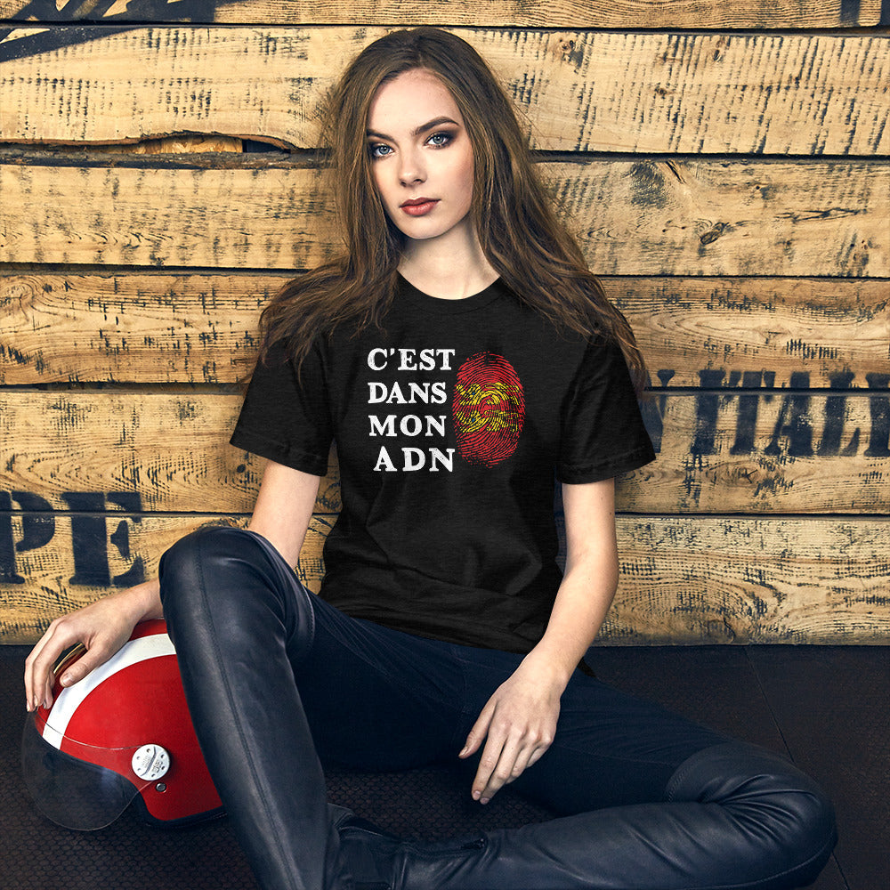 C'est dans mon ADN - Normandie - T-Shirt unisexe léger et doux - Ici & Là - T-shirts & Souvenirs de chez toi