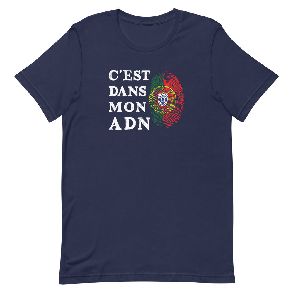 C'est dans mon ADN - Portugal - T-Shirt unisexe léger et doux - Ici & Là - T-shirts & Souvenirs de chez toi