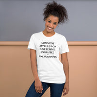 Thumbnail for Comment appelle-t-on une femme parfaite - Une Normande - T-shirt boy friend cut femme