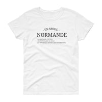 Thumbnail for En mode Normande - T-shirt femme col rond pour les Normandes - Ici & Là - T-shirts & Souvenirs de chez toi